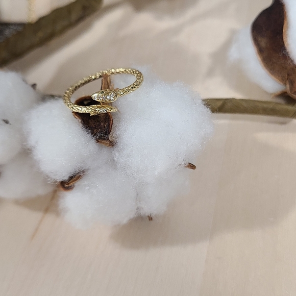ππNEWππ LUXURIOUS!! Adjustable Snake Ring with Tiny CZ'S in GOLD Plating - Picture 10 of 13